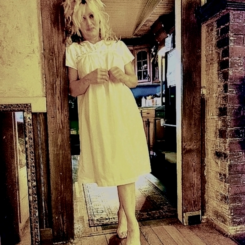 Ugh..Vintage Carole housedress robe, whatever